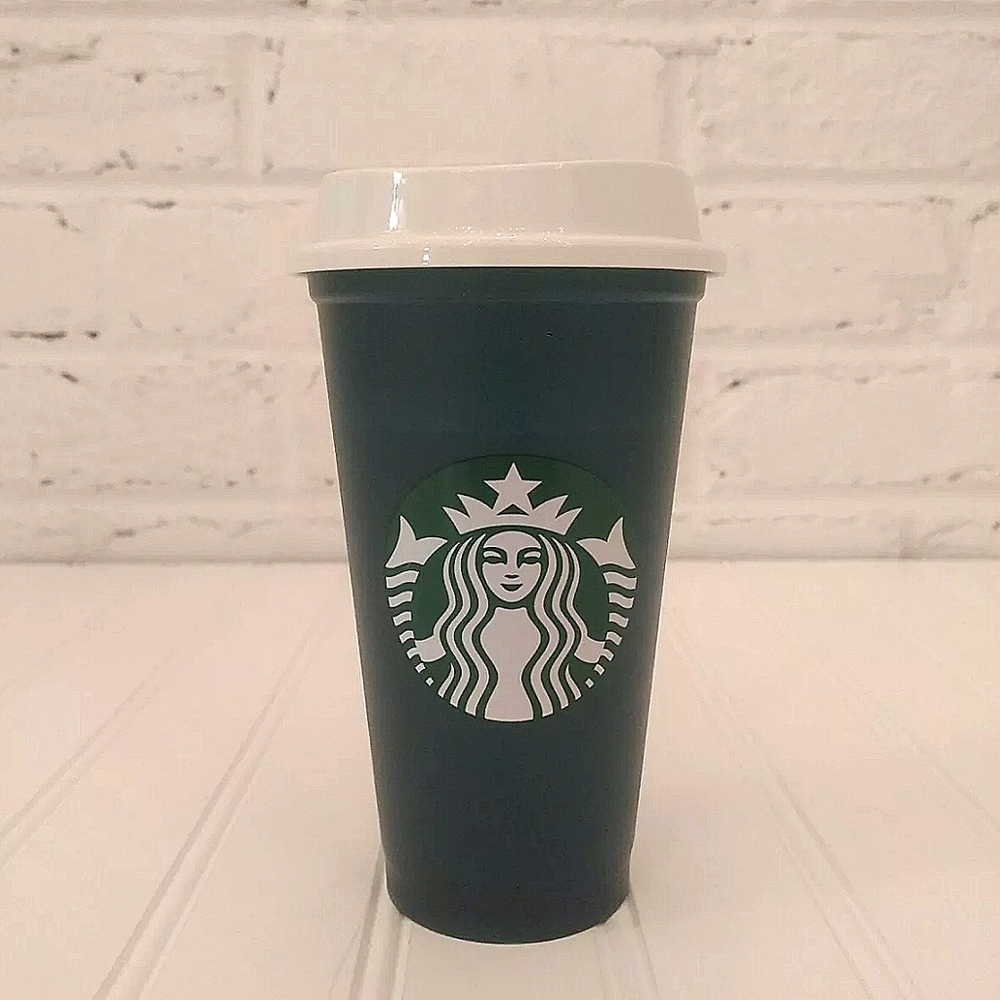 New Starbucks Christmas 2020 Color Changing Cup